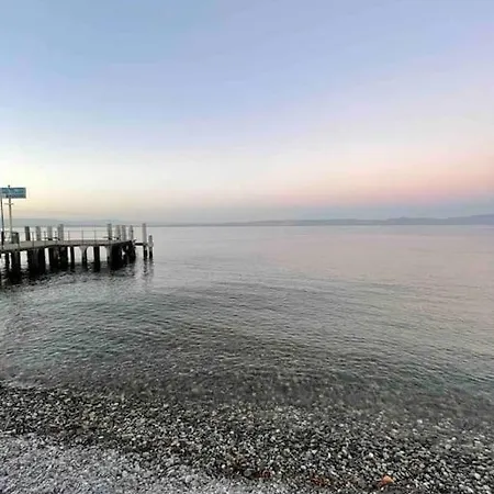 Le Cocon Du Leman Un Espace Cosy Ou Vous Retrouver